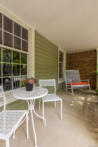 2411 Farmbrook Trail, Oxford, MI 48370