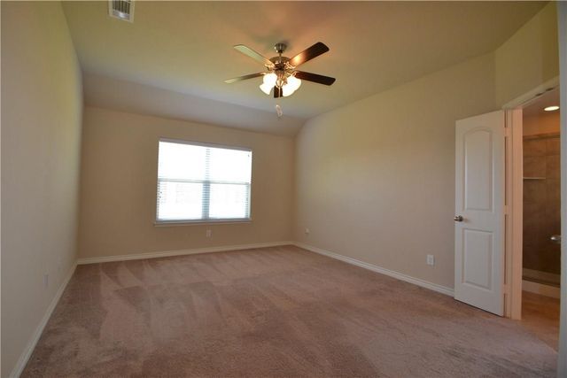 804 Willow Wood Drive, Saginaw, TX 76179