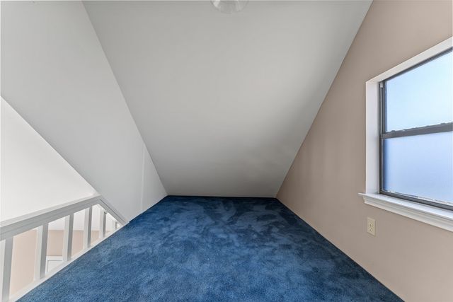 117 Holly Hill Dr, Ingram, TX 78025