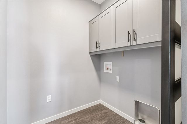 7113 Chenango Lane SW, Cedar Rapids, IA 52404