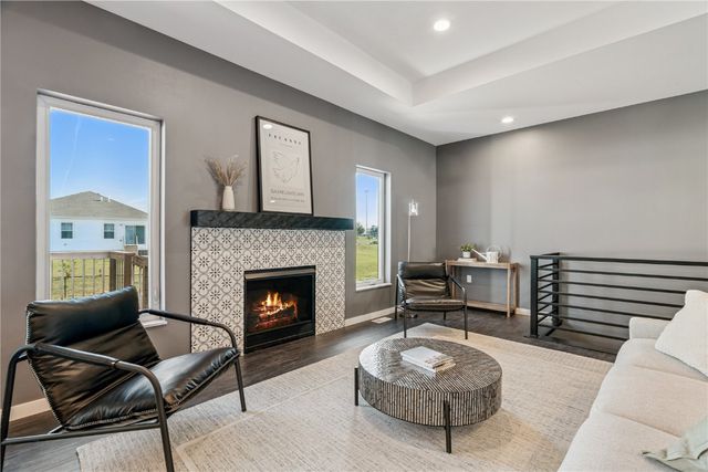 7113 Chenango Lane SW, Cedar Rapids, IA 52404