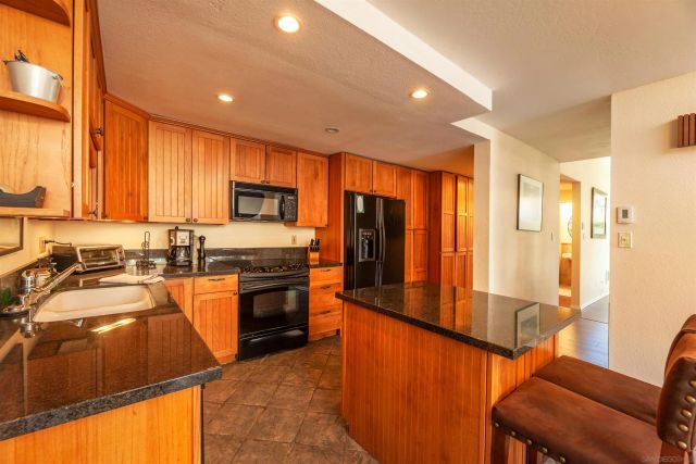 325 S Sierra 36, Solana Beach, CA 92075