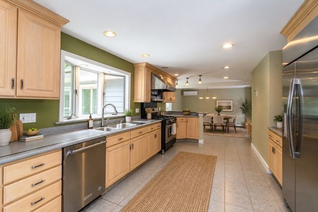 61 Cedar Lane, Westwood, MA 02090