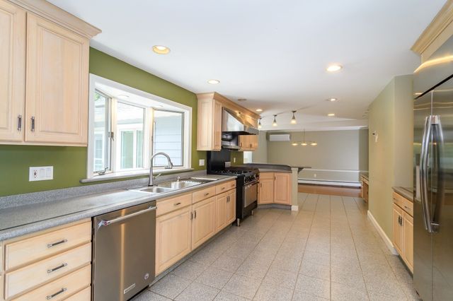 61 Cedar Lane, Westwood, MA 02090