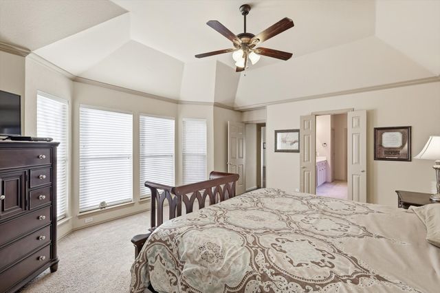 3318 Summergrove Drive, Arlington, TX 76001