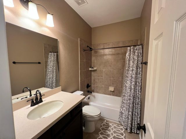 7007 Fall Creek Lane, Missouri City, TX 77459