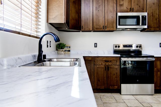 10472 CALLE ACANTA NW, Albuquerque, NM 87114