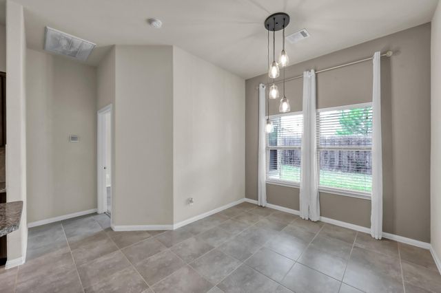 398 Rolling Hills Drive, Conroe, TX 77304