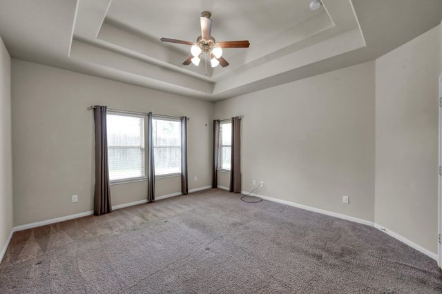 398 Rolling Hills Drive, Conroe, TX 77304