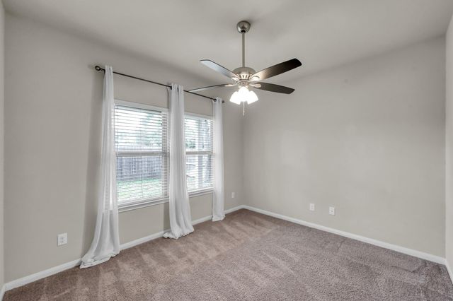 398 Rolling Hills Drive, Conroe, TX 77304