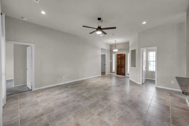 398 Rolling Hills Drive, Conroe, TX 77304