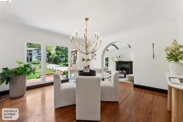 2615 La Cuesta Ave, Oakland, CA 94611