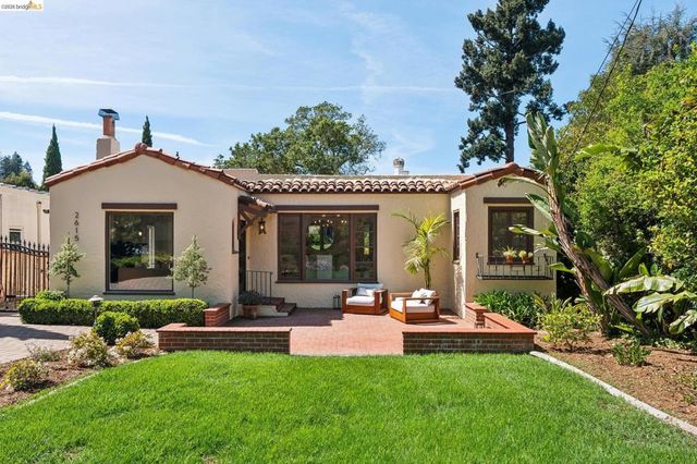 2615 La Cuesta Ave, Oakland, CA 94611