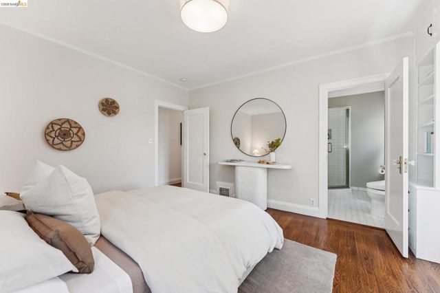 2615 La Cuesta Ave, Oakland, CA 94611