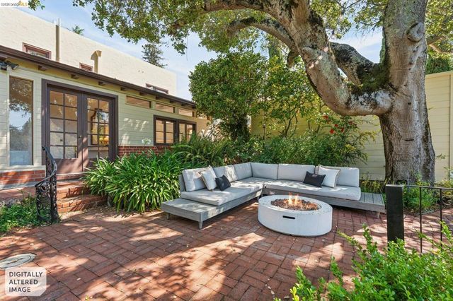 2615 La Cuesta Ave, Oakland, CA 94611