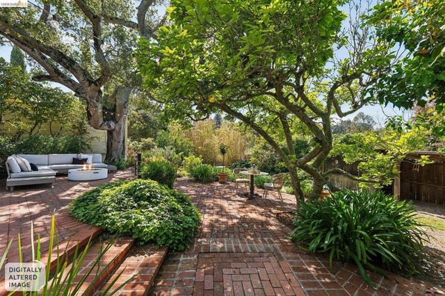 2615 La Cuesta Ave, Oakland, CA 94611