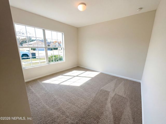 8951 MERSEYSIDE Avenue, Jacksonville, FL 32219