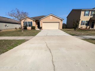 8951 MERSEYSIDE Avenue, Jacksonville, FL 32219