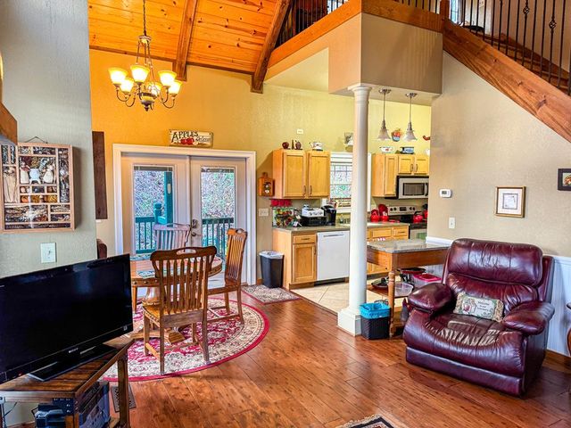157 Frontier Drive, Hayesville, NC 28904