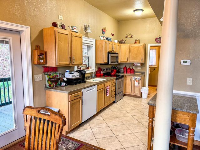 157 Frontier Drive, Hayesville, NC 28904