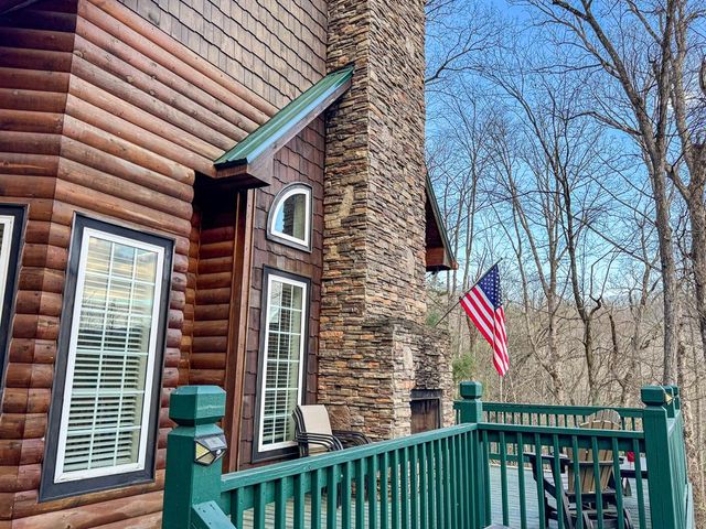 157 Frontier Drive, Hayesville, NC 28904