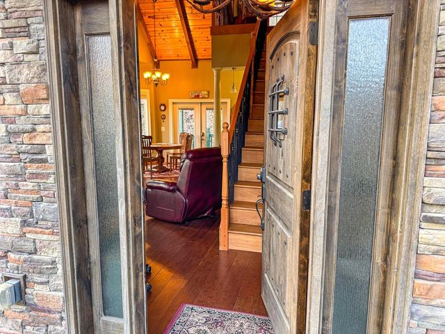 157 Frontier Drive, Hayesville, NC 28904