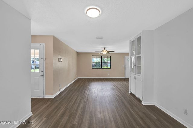 1187 PECAN Cove, Jacksonville, FL 32221