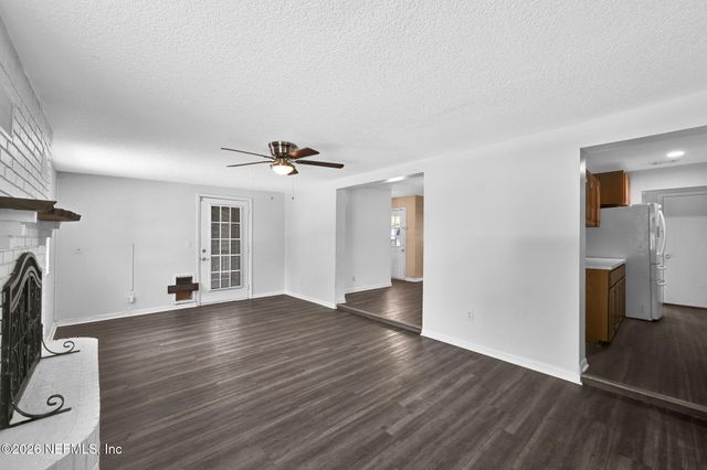 1187 PECAN Cove, Jacksonville, FL 32221