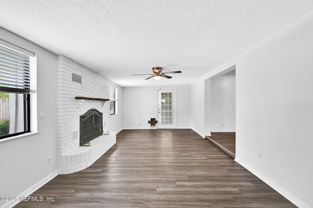 1187 PECAN Cove, Jacksonville, FL 32221