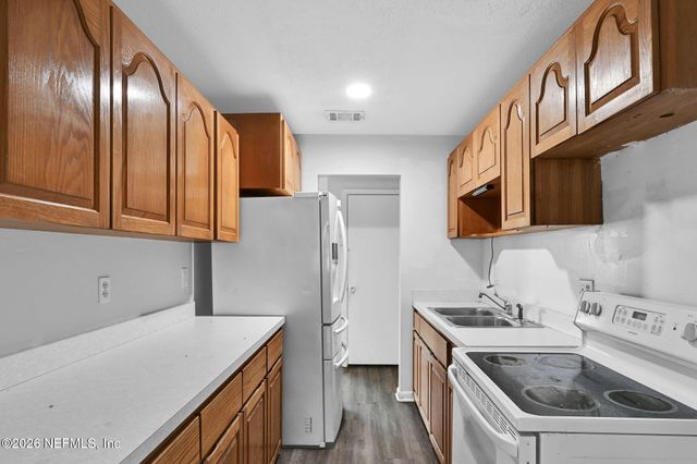 1187 PECAN Cove, Jacksonville, FL 32221