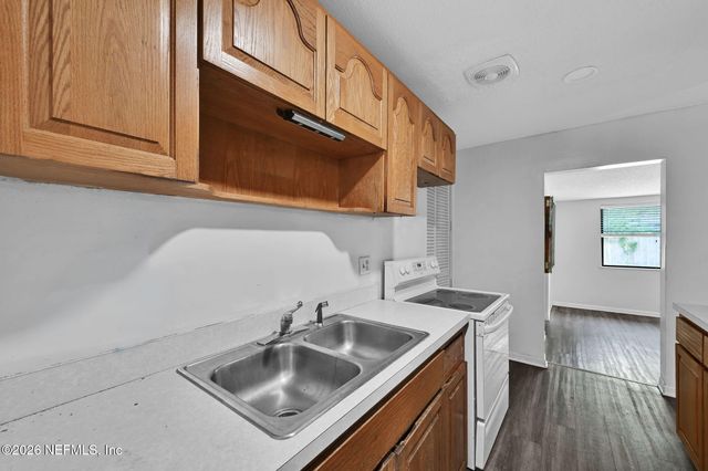 1187 PECAN Cove, Jacksonville, FL 32221