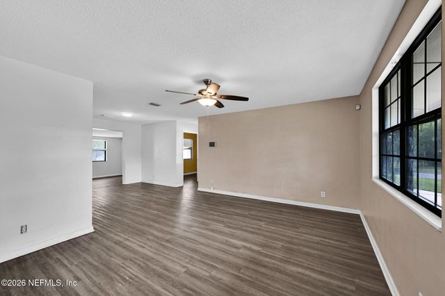 1187 PECAN Cove, Jacksonville, FL 32221