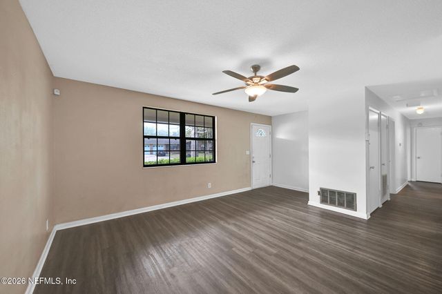 1187 PECAN Cove, Jacksonville, FL 32221