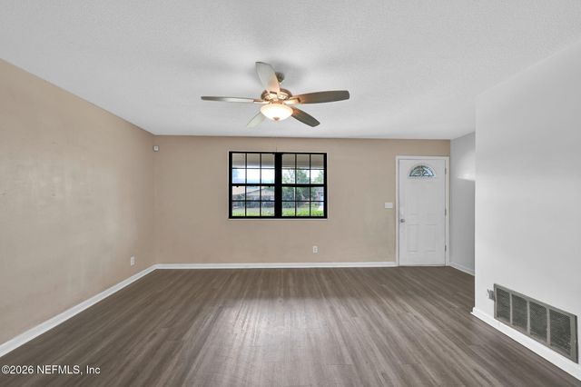 1187 PECAN Cove, Jacksonville, FL 32221