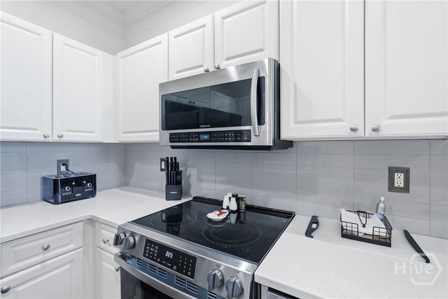 2837 Whitemarsh Way, Savannah, GA 31410