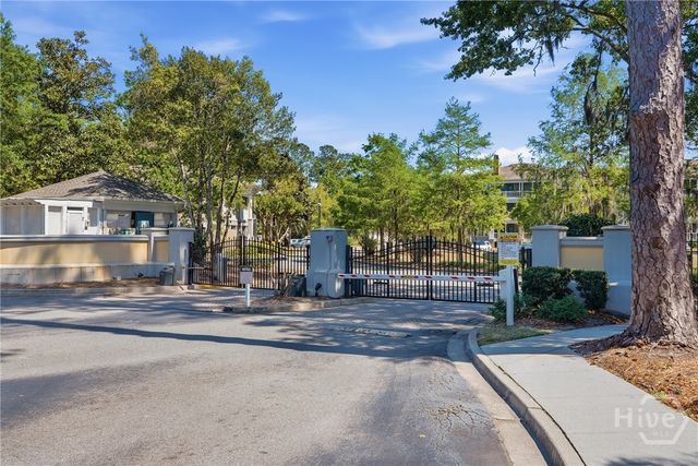 2837 Whitemarsh Way, Savannah, GA 31410