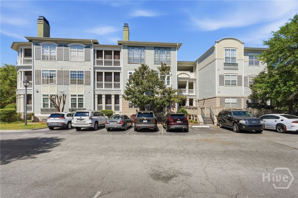 2837 Whitemarsh Way, Savannah, GA 31410