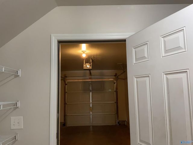 250 Whitestone Drive, Huntsville, AL 35810