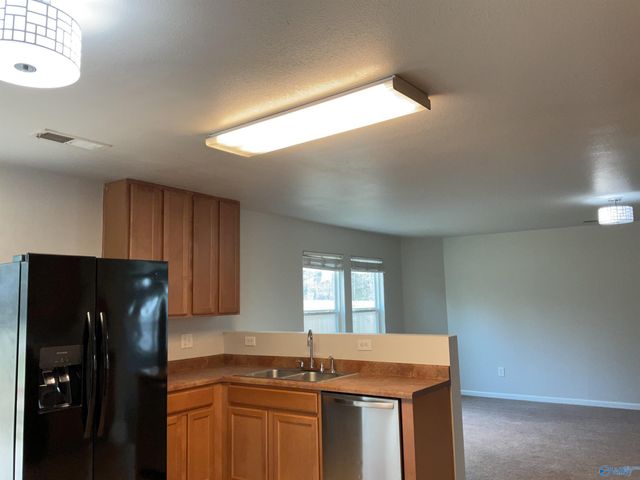 250 Whitestone Drive, Huntsville, AL 35810