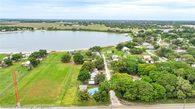 1690 N Tower Road, Avon Park, FL 33825