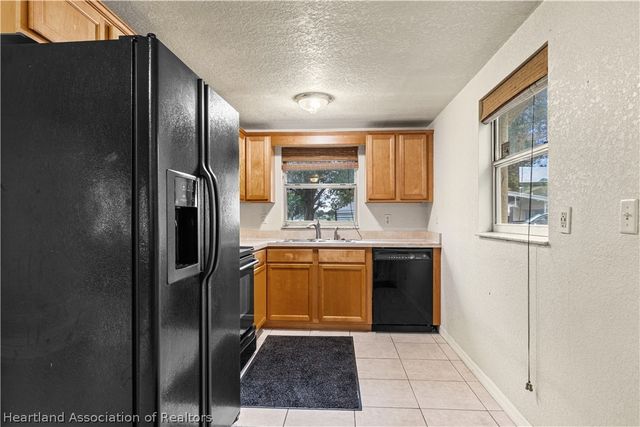 1690 N Tower Road, Avon Park, FL 33825