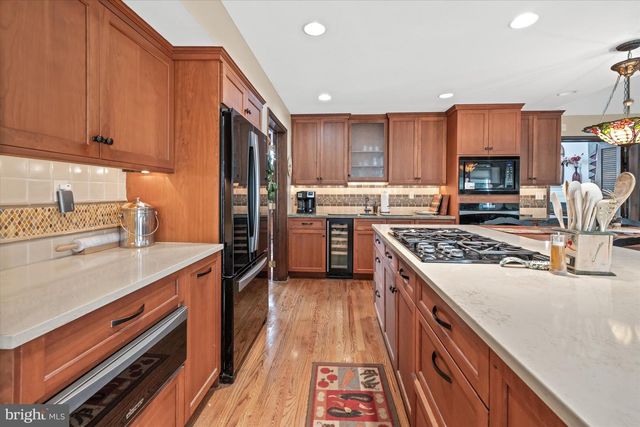 106 ORCHARD TER, Chadds Ford, PA 19317