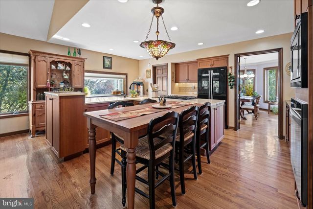 106 ORCHARD TER, Chadds Ford, PA 19317