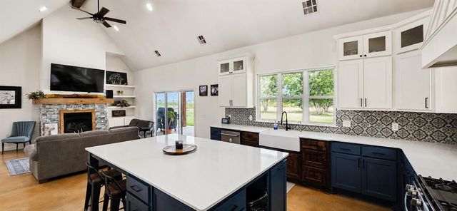 124 Kevin Lane, Tuttle, OK 73089