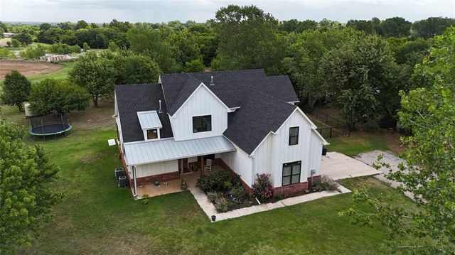 124 Kevin Lane, Tuttle, OK 73089