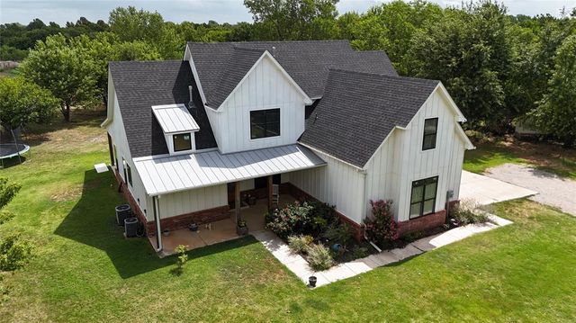 124 Kevin Lane, Tuttle, OK 73089