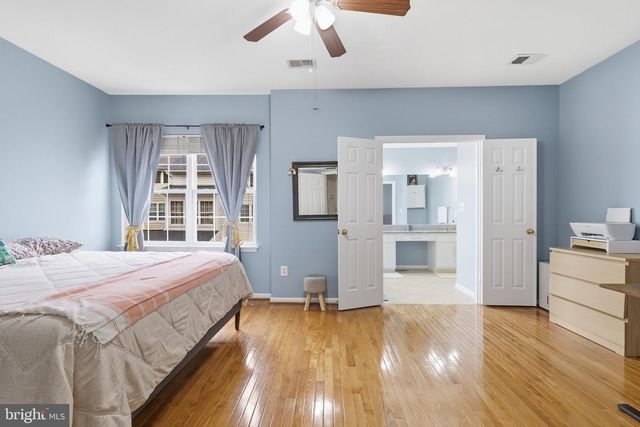 5408 CHEYENNE KNOLL PL, Alexandria, VA 22312