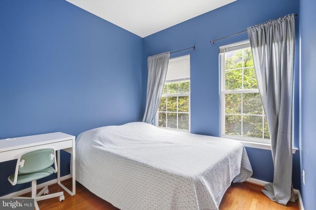 5408 CHEYENNE KNOLL PL, Alexandria, VA 22312