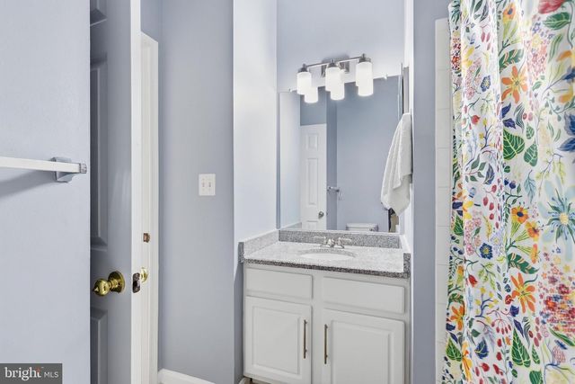 5408 CHEYENNE KNOLL PL, Alexandria, VA 22312