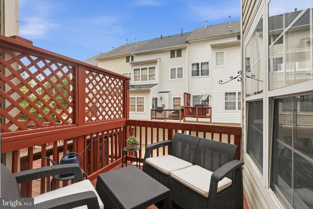 5408 CHEYENNE KNOLL PL, Alexandria, VA 22312